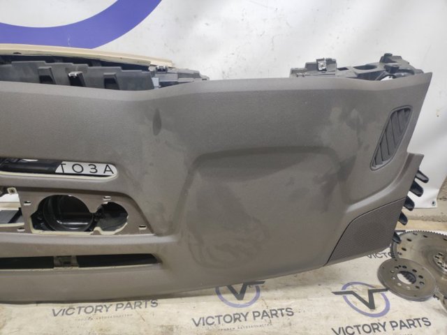 VAG 4M1857001ABGRK Панель салона передняя "торпедо" в наличии Черновцы