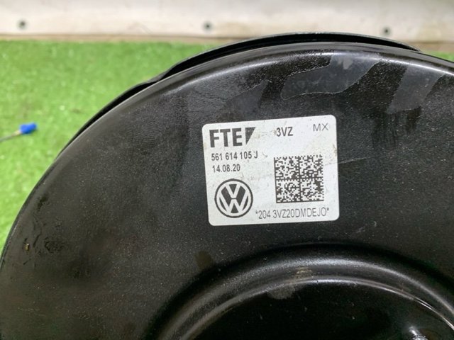 VAG 561614105J в наличии Полтава