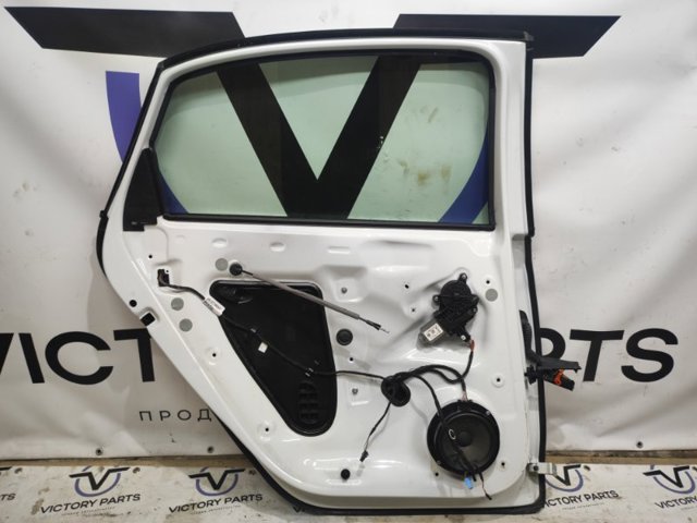 VAG 561833055C Дверь задняя левая в наличии Одесса