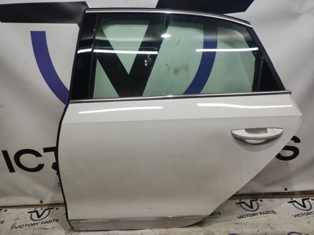 561833055C VAG Дверь задняя левая купить в Павлоград
