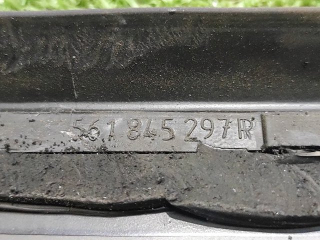 VAG 561845297R Стекло кузова (багажного отсека) левое в наличии Черкассы