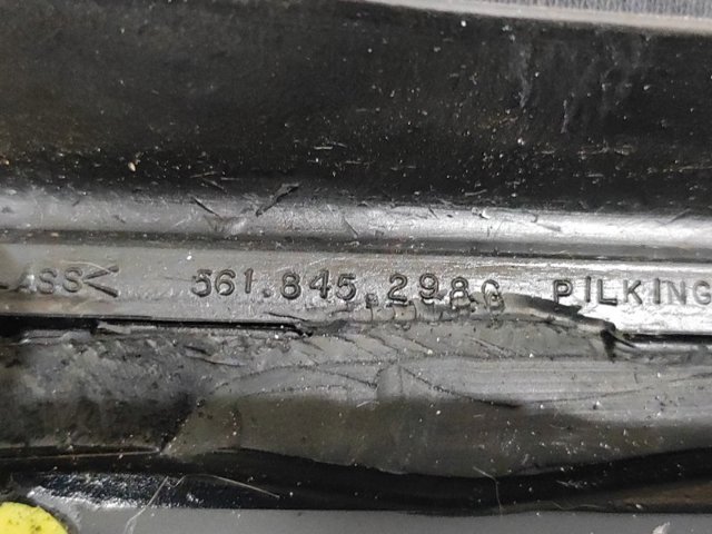 561845298G Стекло кузова (багажного отсека) правое купить Ужгород
