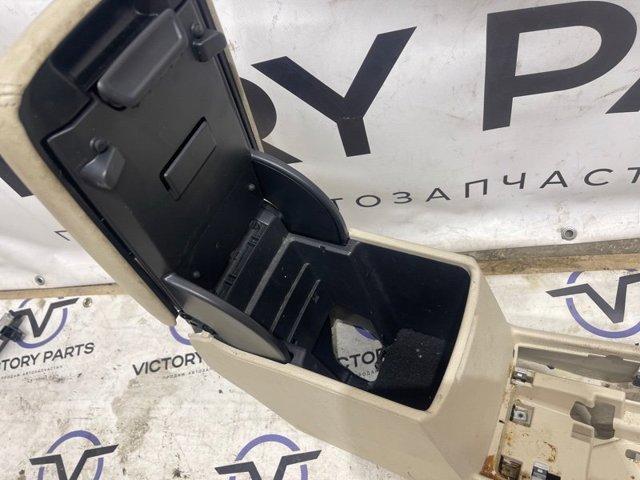 VAG 561863241C82V Консоль панели управления центральная в наличии Одесса