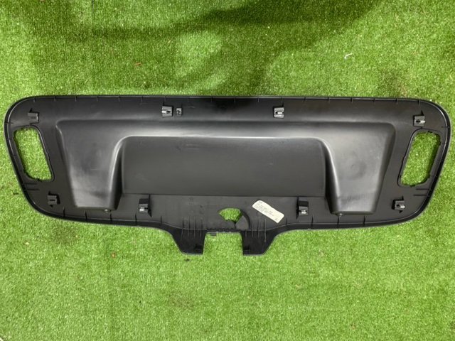 VAG 561867605F82V Обшивка (облицовка) крышки багажника (двери 3/5-й задней) в наличии Винница