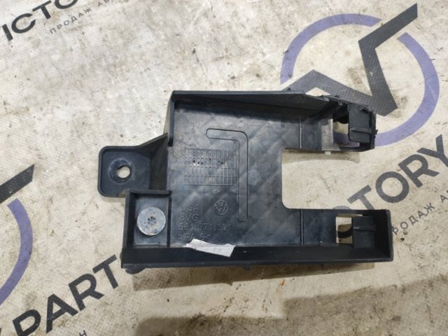 VAG 561971301 в наличии Николаев