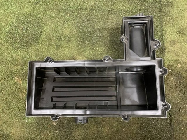 VAG 5C0129607J Корпус фильтра в наличии Чернигов