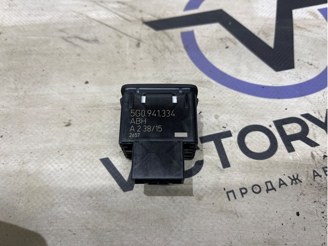 VAG 5G0941334 в наличии Украина
