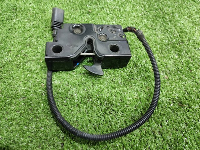 5G1823509B VAG Замок капота купить в Кривой Рог