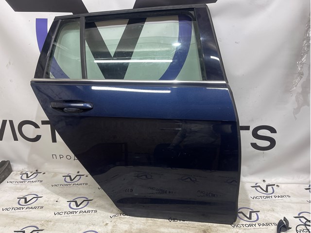 VAG 5GM833056E Дверь задняя правая в наличии Тернополь