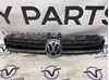 Решетка радиатора для volkswagen golf небольшой дефект 5GM853651CZLL