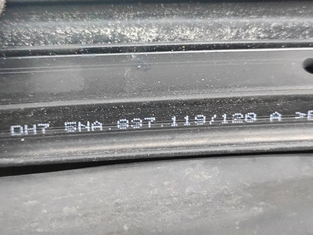 VAG 5NA837119A в наличии Черновцы