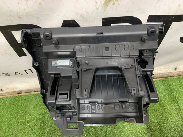5NN857114ARM5 Ящик перчаточный (бардачок) купить Тернополь