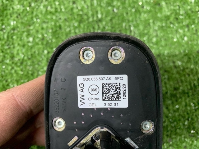 5Q0035507AK5FQ VAG Антенна купить в Ужгород