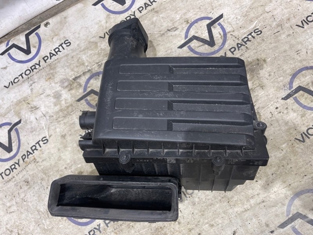 5Q0129607AL Корпус фильтра купить Кривой Рог