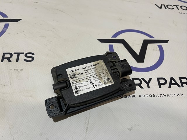 VAG 5Q0907686B Датчик контроля мертвой зоны задний в наличии Харьков