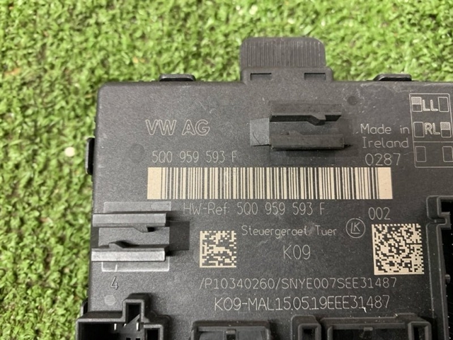 5Q0959593F VAG Блок комфорта передней двери купить в Днепр