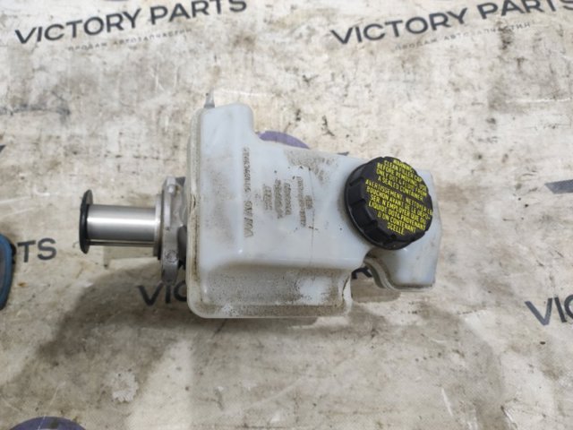 Бачек тормозной жидкости Volkswagen Passat B8