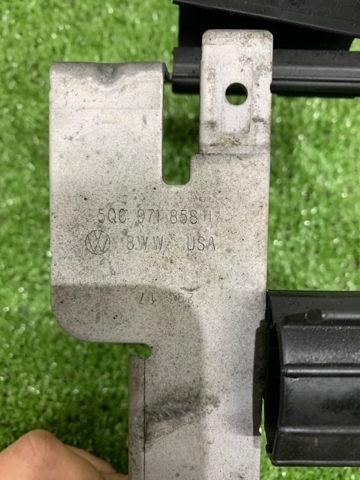 VAG 5QC971858N в наличии Хмельницкий