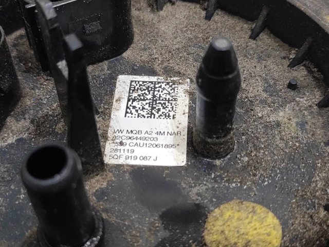 5QF919087J VAG Модуль топливного насоса с датчиком уровня топлива купить в Украина