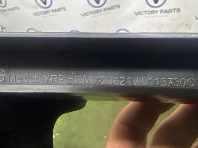 5QM129621 VAG Патрубок воздушный, вход воздушного фильтра купить в Каменское