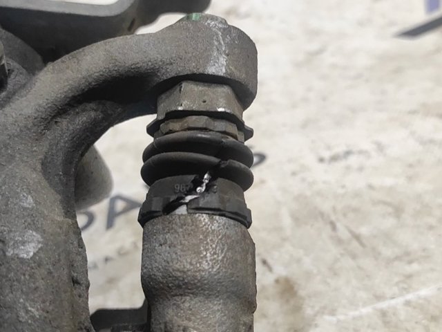 5QM615423A VAG Суппорт тормозной задний левый купить в Хмельницкий