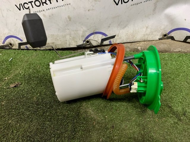 VAG 5QM919051H Модуль топливного насоса с датчиком уровня топлива в наличии Черкассы