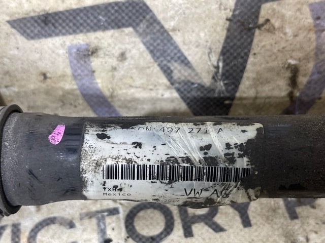 VAG 5QN407271N Левая полуось в наличии Полтава