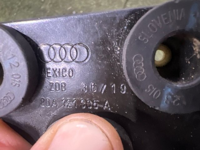 VAG 80A121305A в наличии Черновцы