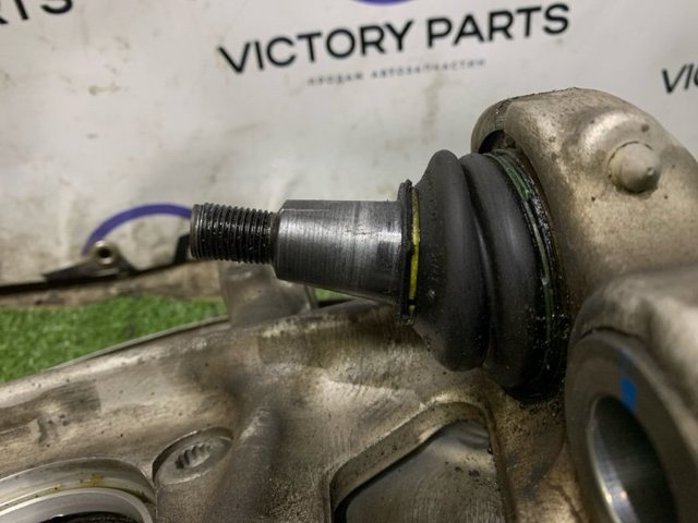 VAG 80A407253C Цапфа передняя левая в наличии Ровно