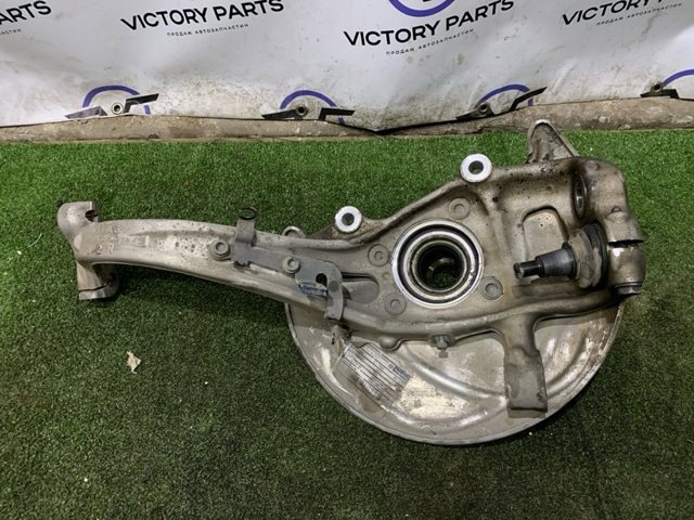 80A407254C VAG Цапфа (поворотный кулак) передний правый купить в Николаев