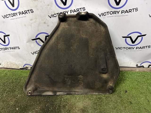 80A825311B VAG Защита днища задняя правая купить в Чернигов