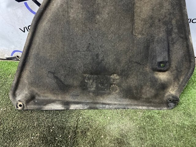 VAG 80A825311B Защита днища задняя правая в наличии Полтава