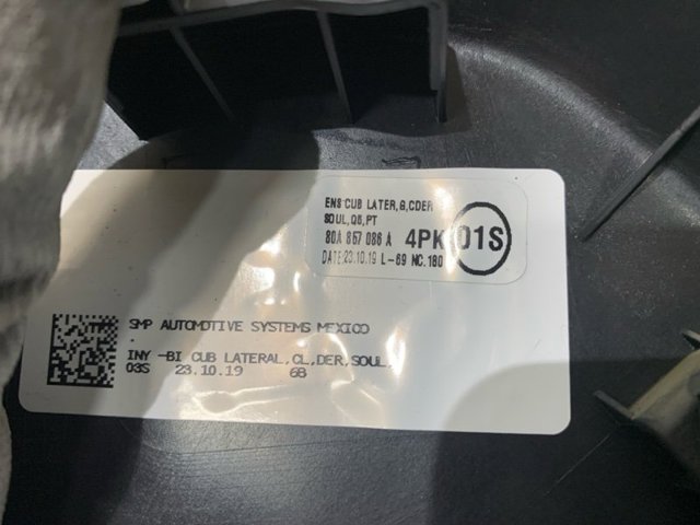 80A857086A4PK VAG Крышка боковая панели "торпедо", правая купить в Одесса