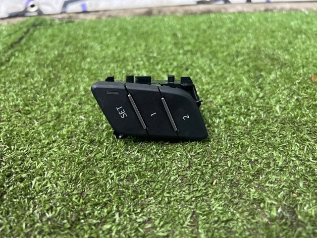 80A959769 VAG Блок кнопок механизма регулировки сиденья левый купить в Житомир