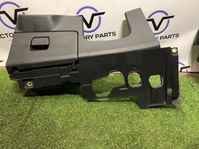 80B880301A6PS VAG Ящик перчаточный (бардачок) купить в Николаев