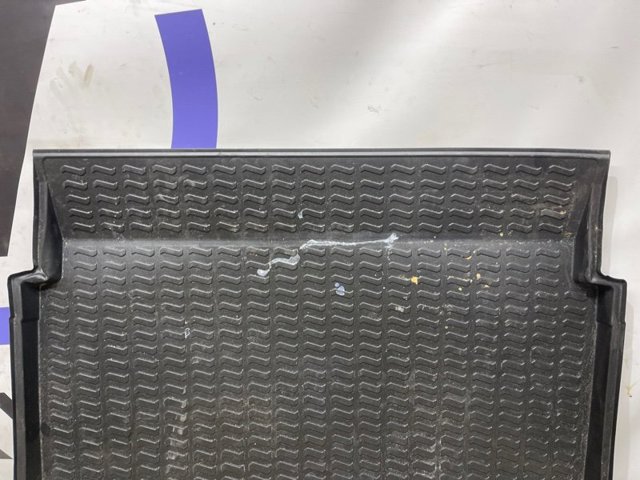 VAG 83A061180 Коврик багажного отсека в наличии Ужгород