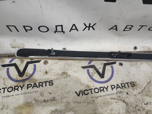 VAG 83A860021D3Q7 Рейлинг крыши левый в наличии Николаев