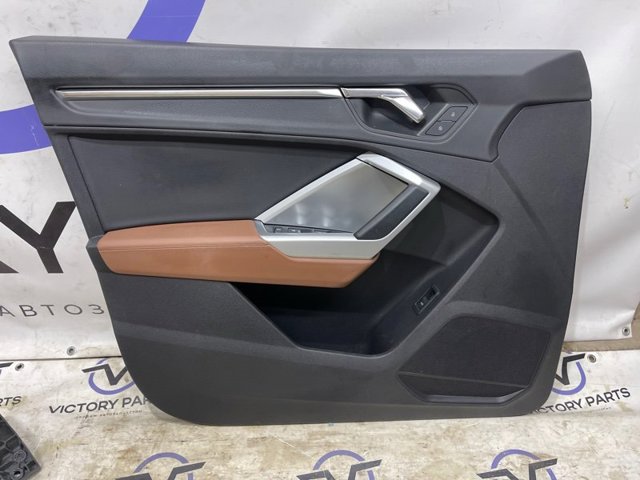 Обшивка двери передней левой 83B867103AASWS VAG