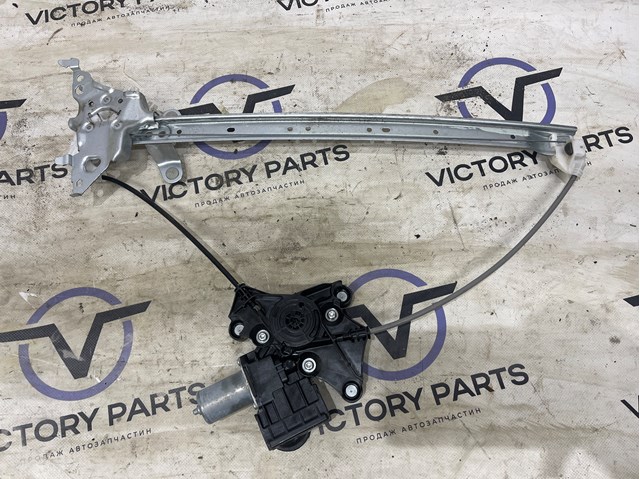 Стеклоподъемник задней левой двери 8572042140 TOYOTA