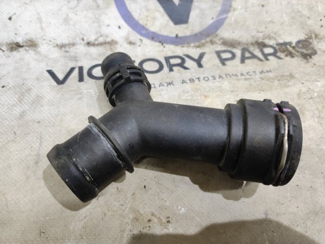 8W0122293A VAG Заливная горловина системы охлаждения купить в Павлоград