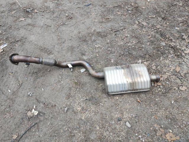 Приемная труба глушителя 8W0253350R VAG