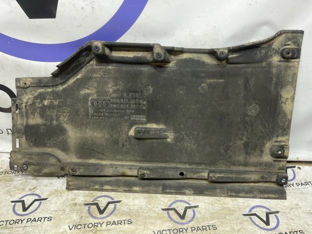 8W0825207C Защита днища левая купить Черновцы