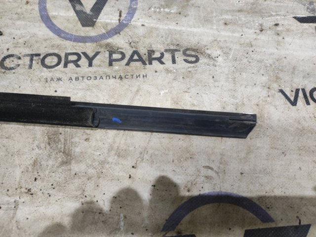 8W0853764 VAG купить в Днепр