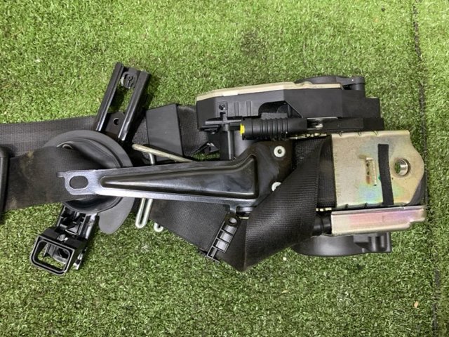 8W0857705GV04 VAG Ремень безопасности передний левый купить в Ирпень