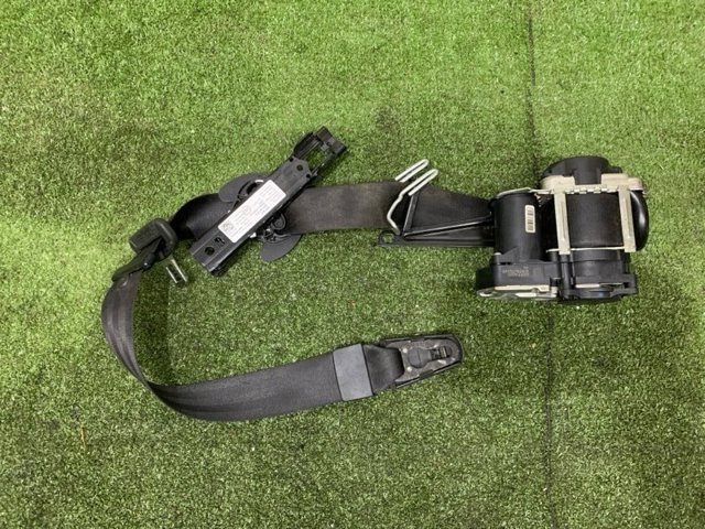 8W0857705GV04 Ремень безопасности передний левый купить Черкассы