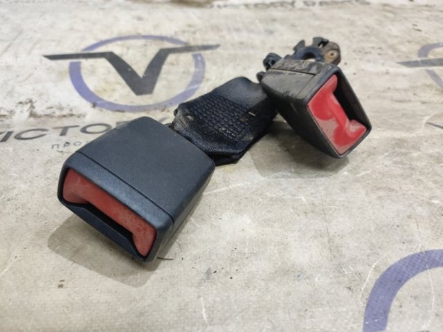 8W0857739C VAG Рычаг (замок) фиксации ремня безопасности задний левый купить в Одесса