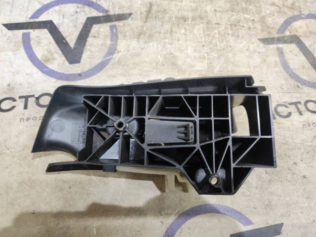 8W0857792 VAG купить в Николаев
