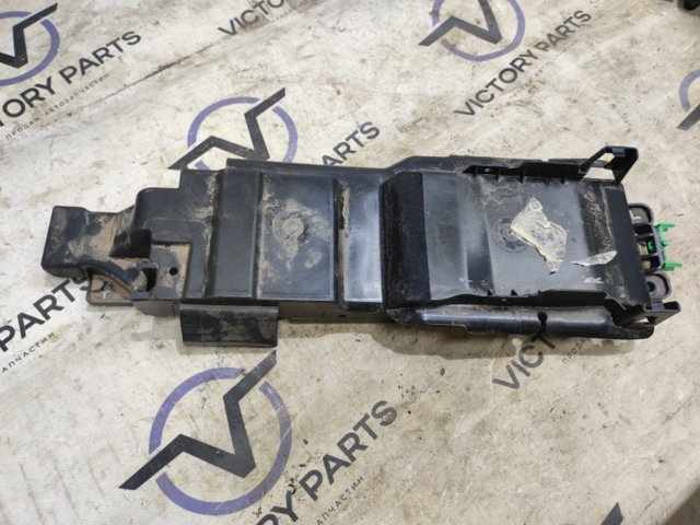8W0863051B VAG купить в Винница