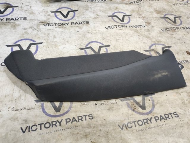 VAG 8W0885704AR38M в наличии Чернигов