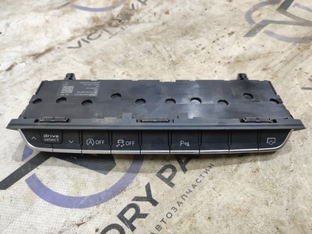 Блок кнопок центральной консоли 8W0925301BC5PR VAG